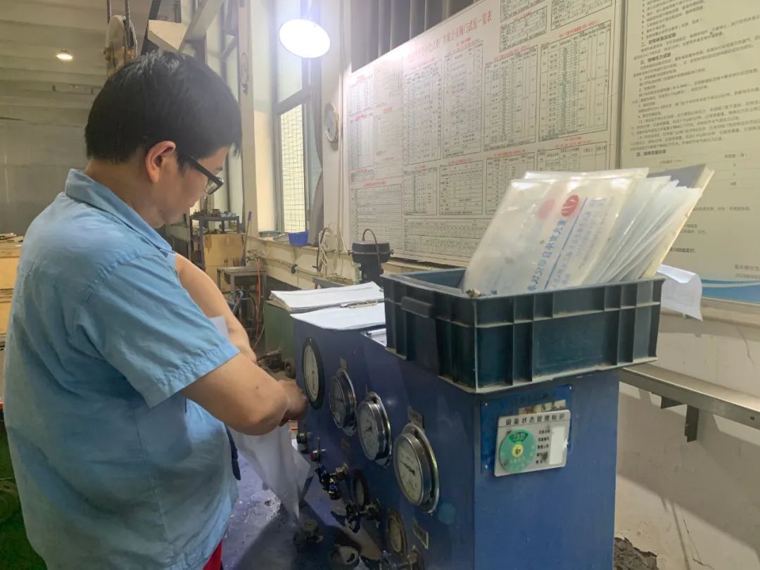 重慶南儀:搶抓時間齊奮戰(zhàn) 團(tuán)結(jié)一心促發(fā)展(圖2) 圖片