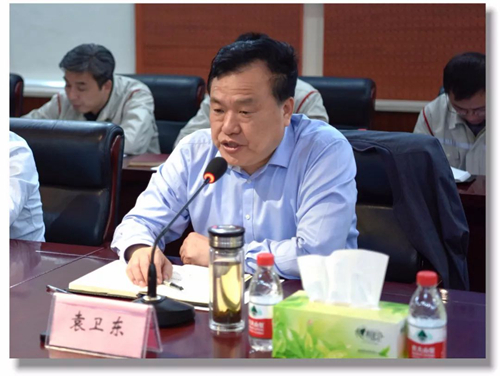 宜昌市委副書記袁衛(wèi)東到新疆宜化現(xiàn)場(chǎng)辦公(圖3) 宜昌市委副書記袁衛(wèi)東到新疆宜化現(xiàn)場(chǎng)辦公(圖3)