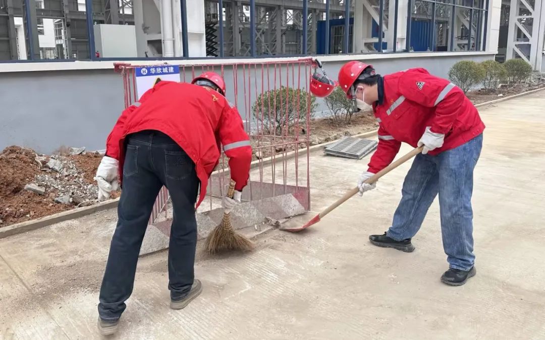 化機公司開展學(xué)雷鋒志愿服務(wù)活動(圖2) 圖片