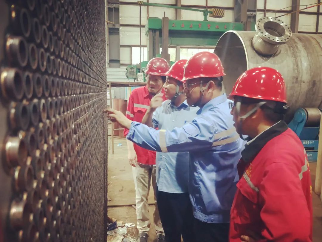 【現(xiàn)場(chǎng)辦公】集團(tuán)總經(jīng)理助理吳世華帶隊(duì)到化機(jī)辦公(圖2) 圖片